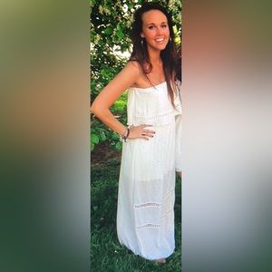 White maxi dress